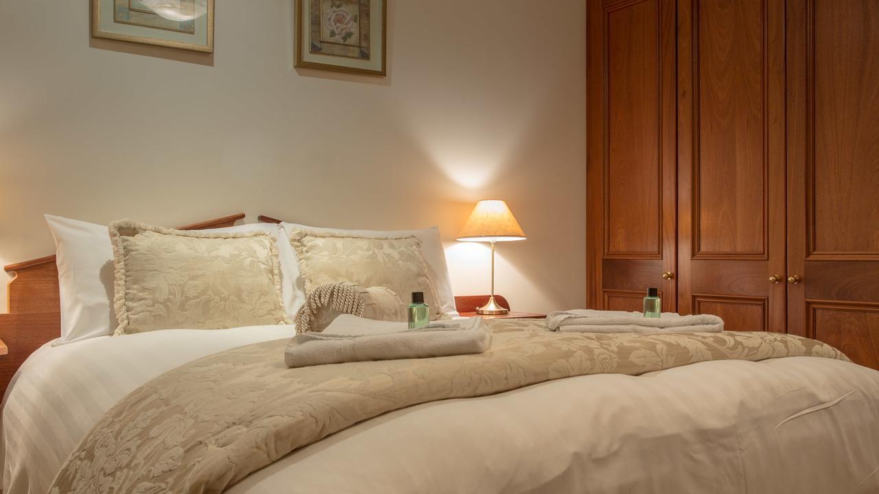 Bethel Guesthouse Росскарбері Екстер'єр фото